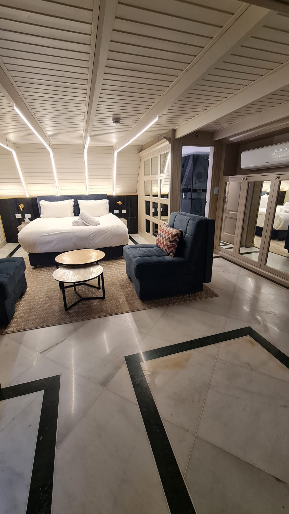 בקתת דופלקס משפחתית פרימיום (5)