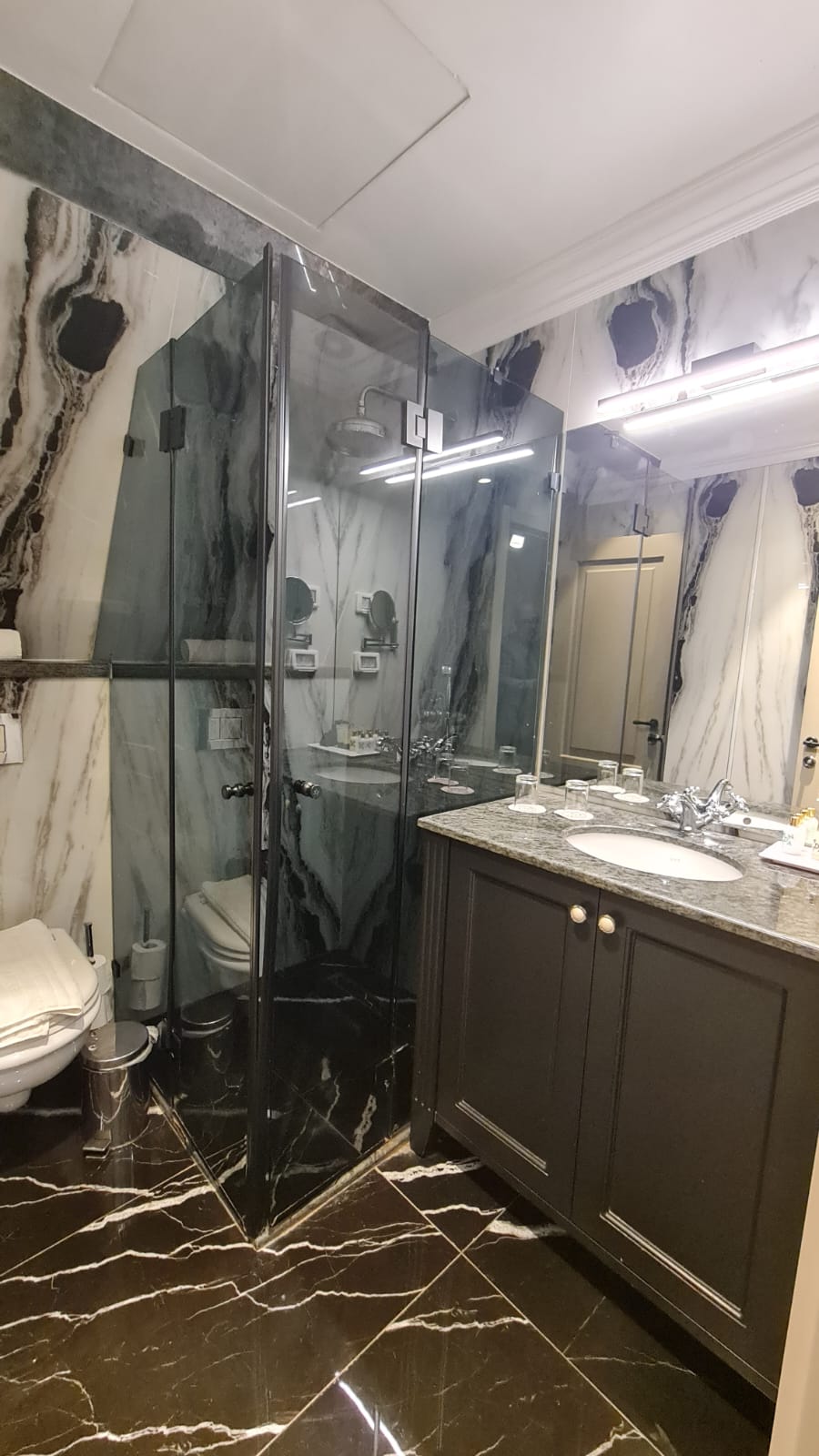 בקתת דלקס זוגית 05