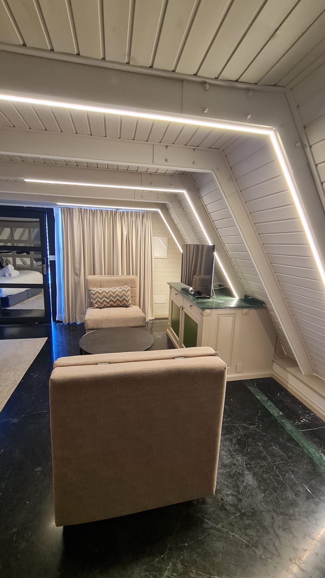 דלקס משפחתי עם בריכה וגקוזי (7)